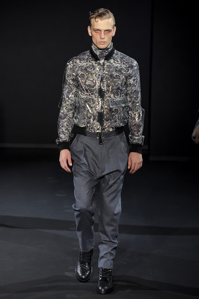 Les Hommes 2013ﶬb(chng)DDƬ