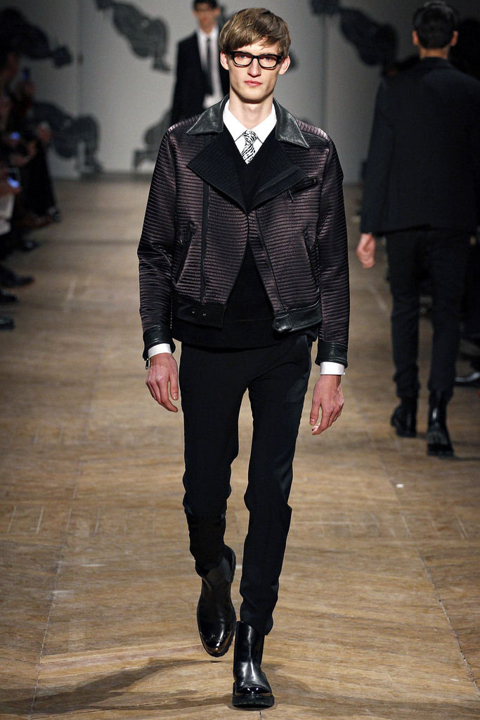 Viktor & Rolf 2013ﶬbDDƬ