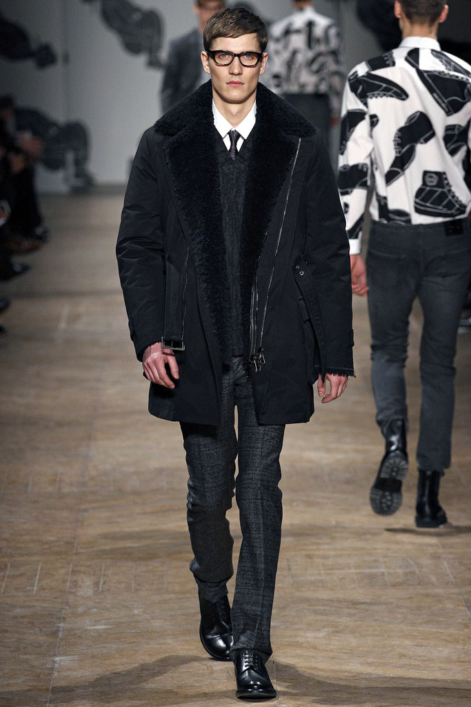 Viktor & Rolf 2013ﶬbDDƬ