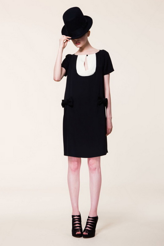Moschino Cheap & Chic 10春夏