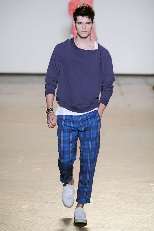 Marc by Marc Jacobs 10ĸDƬ