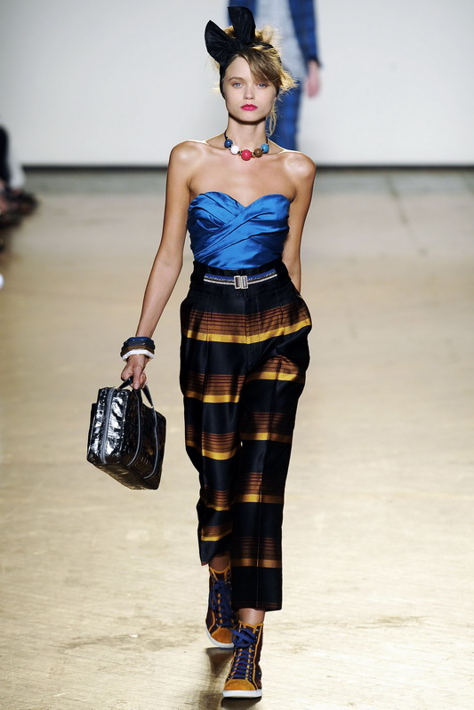 Marc by Marc Jacobs 10ĸDƬ