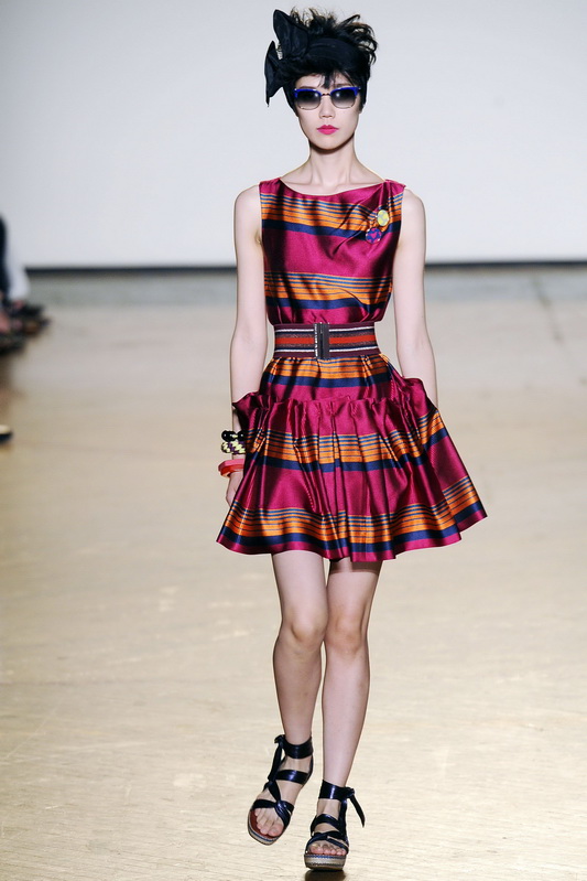 Marc by Marc Jacobs 10ĸDƬ
