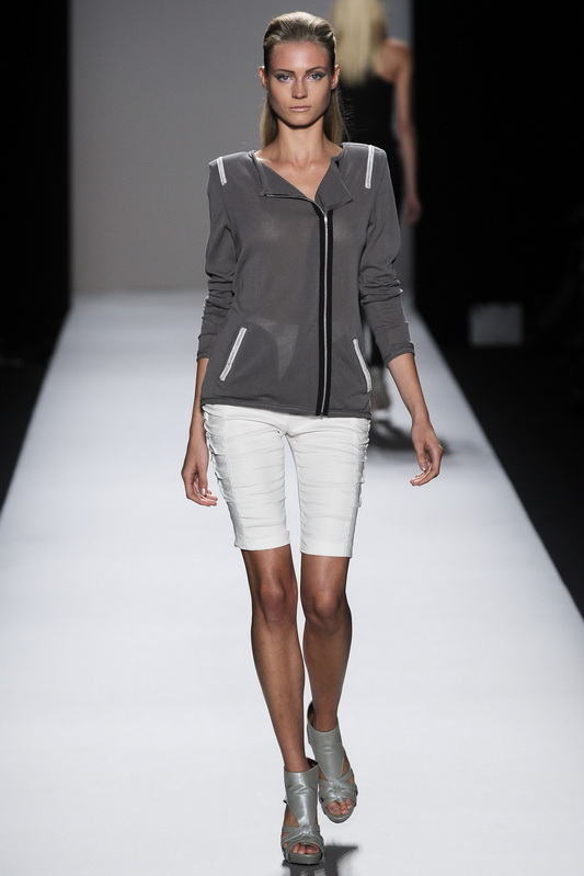 Nicole Miller 10春夏