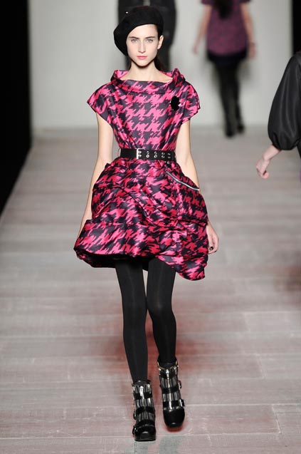 Marc by Marc Jacobs 08ﶬDƬ