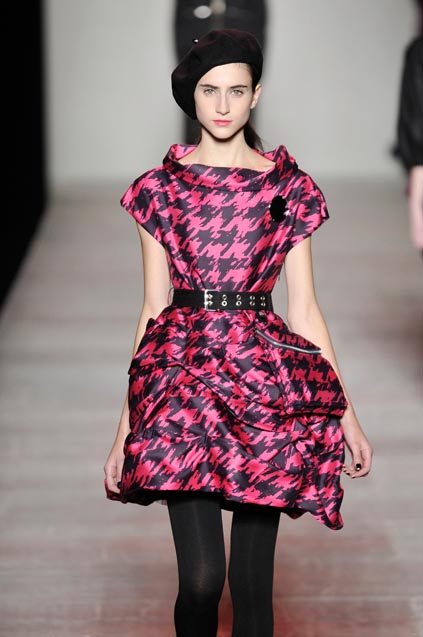 Marc by Marc Jacobs 08ﶬDƬ