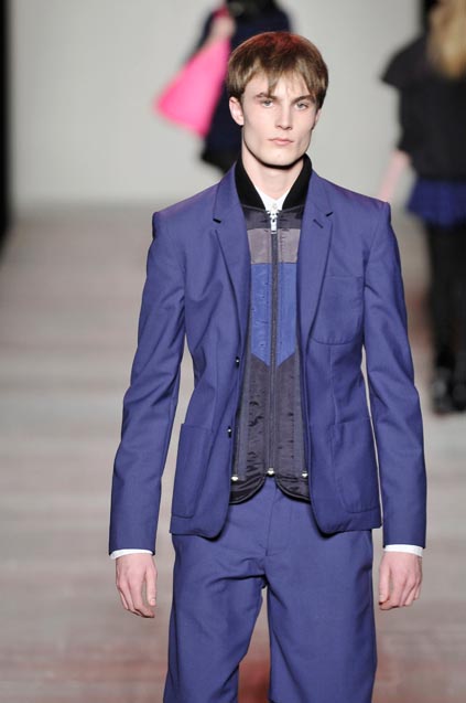 Marc by Marc Jacobs 08ﶬDƬ