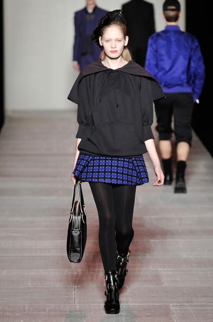 Marc by Marc Jacobs 08ﶬDƬ