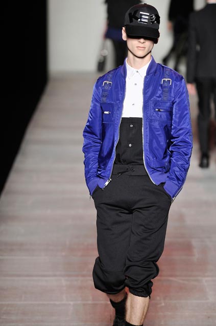 Marc by Marc Jacobs 08ﶬDƬ