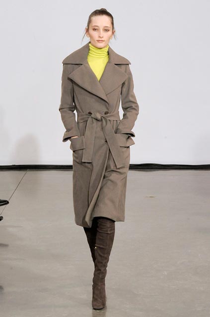 Halston 08ﶬDƬ
