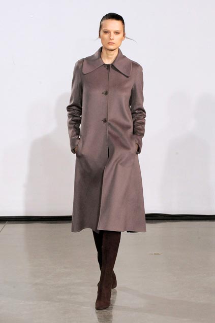 Halston 08ﶬDƬ