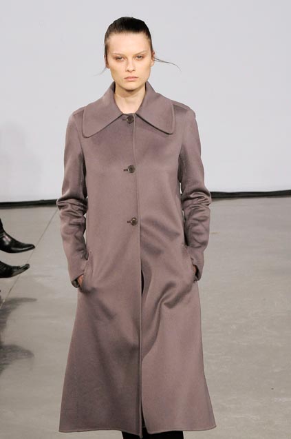 Halston 08ﶬDƬ