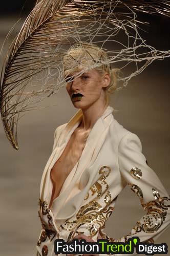 John Galliano 07ĸDƬ