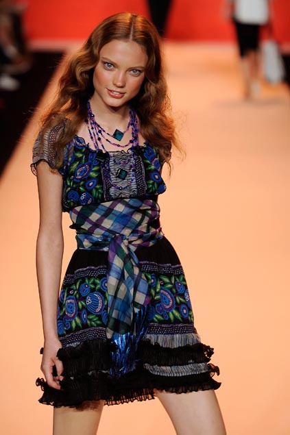 Anna Sui 09ĸDƬ