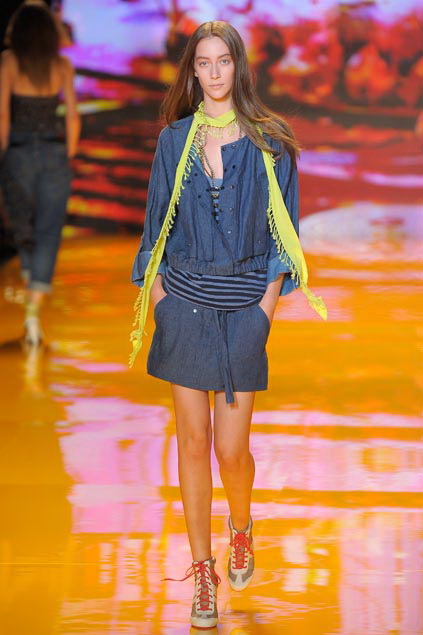 DKNY 09ĸDƬ