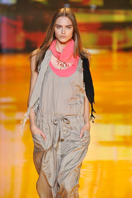 DKNY 09ĸDƬ