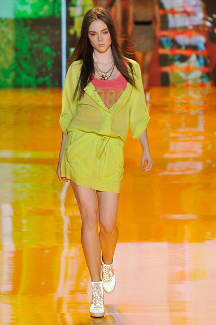 DKNY 09ĸDƬ