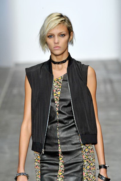 Rag and Bone 09ĸDƬ