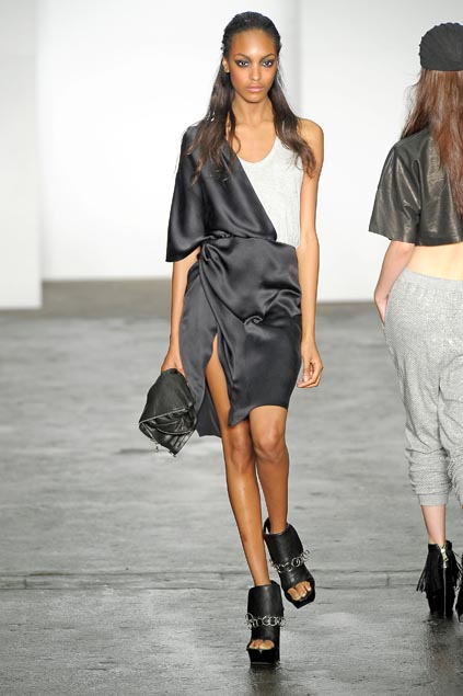 Alexander Wang 09ĸDƬ