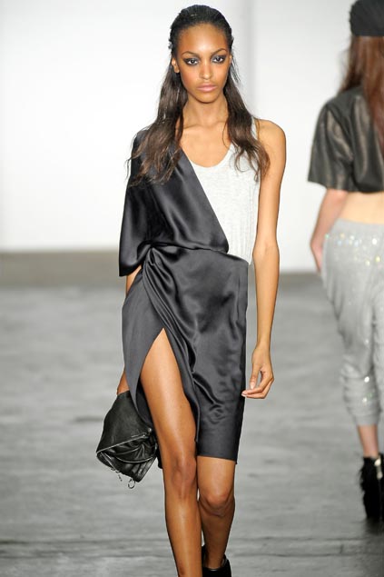 Alexander Wang 09ĸDƬ