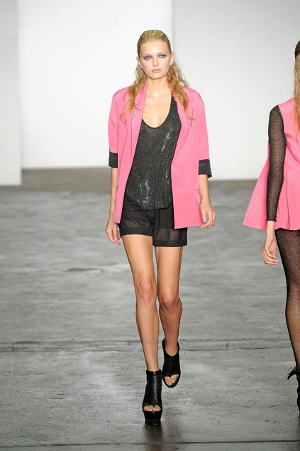 Alexander Wang 09ĸDƬ