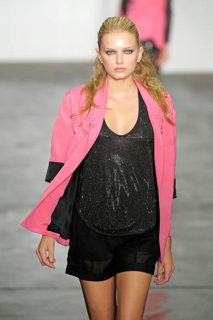 Alexander Wang 09ĸDƬ