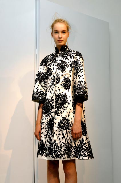 Marchesa 09ĸDƬ