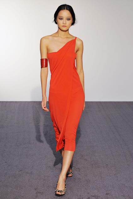 Halston 09ĸDƬ