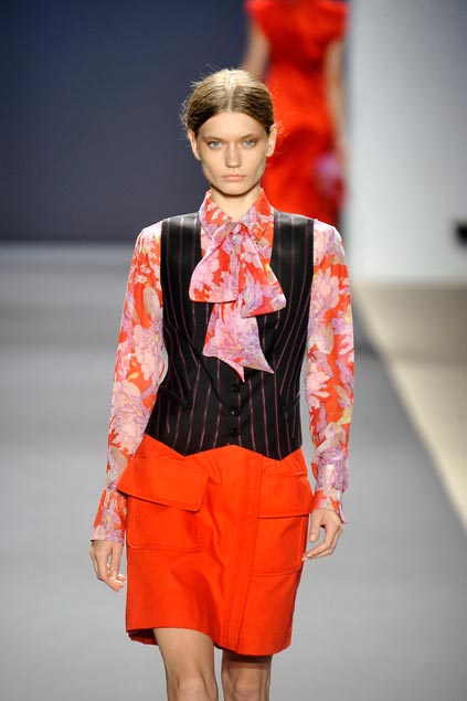 Vivienne Tam 09ĸDƬ