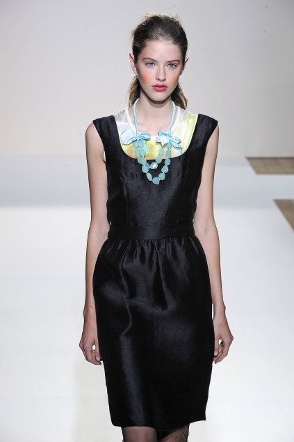 Nicole Farhi 09ĸDƬ