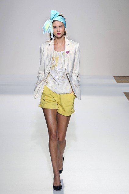 Nicole Farhi 09ĸDƬ