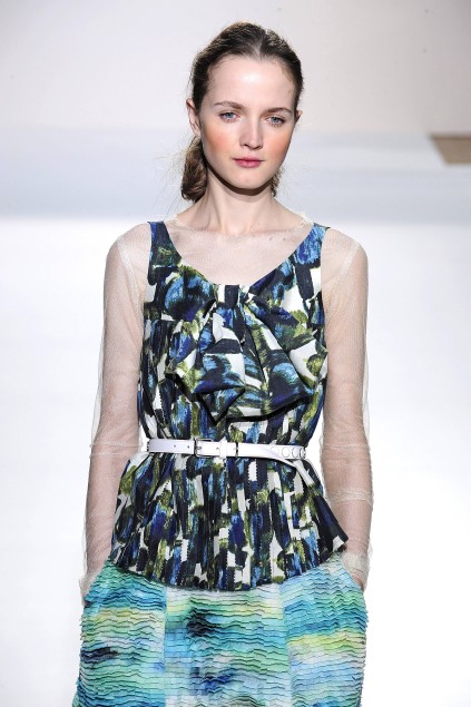 Nicole Farhi 09ĸDƬ