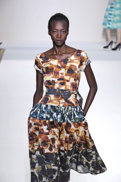 Nicole Farhi 09ĸDƬ