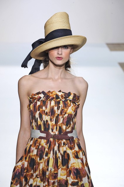 Nicole Farhi 09ĸDƬ
