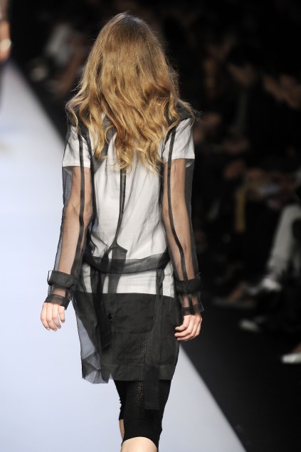C N C by Costume National 09ĸDƬ
