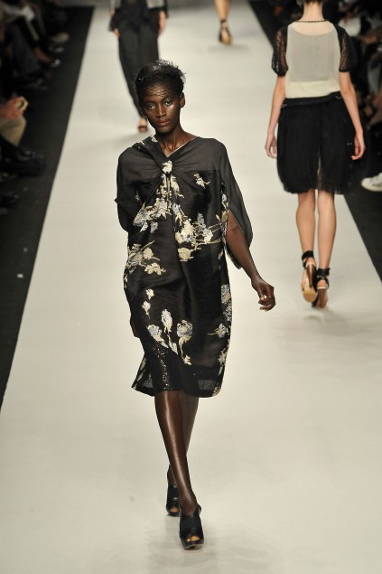 Antonio Marras 09ĸDƬ