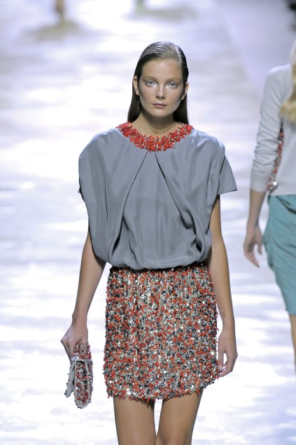Blumarine 09ĸDƬ
