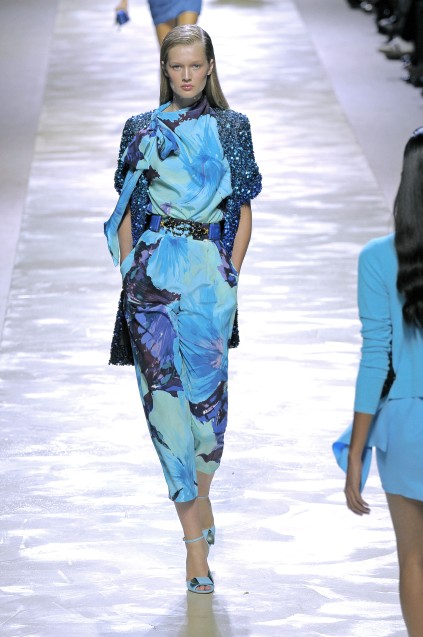 Blumarine 09ĸDƬ