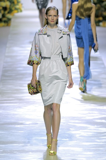 Blumarine 09ĸDƬ