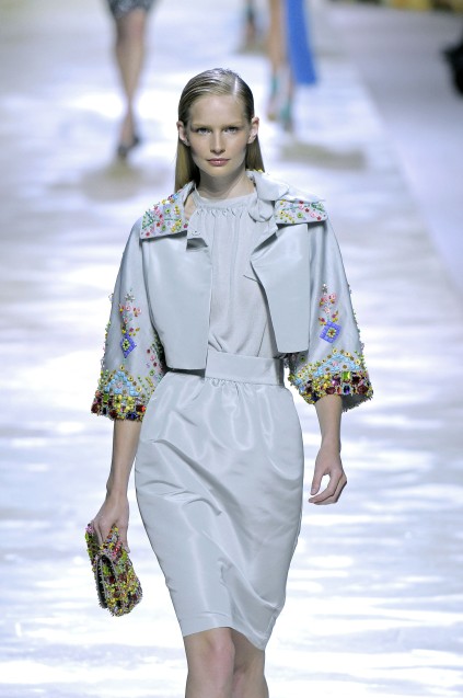 Blumarine 09ĸDƬ