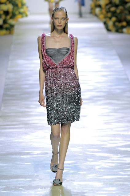 Blumarine 09ĸDƬ