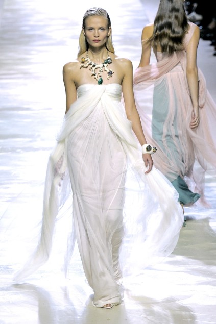 Blumarine 09ĸDƬ