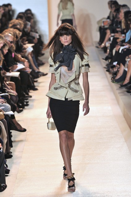 Christian Lacroix 09ĸDƬ