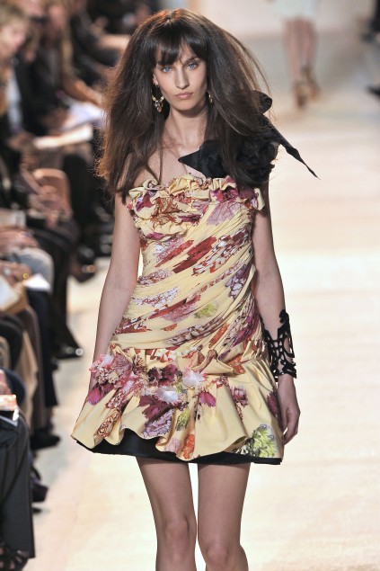 Christian Lacroix 09ĸDƬ