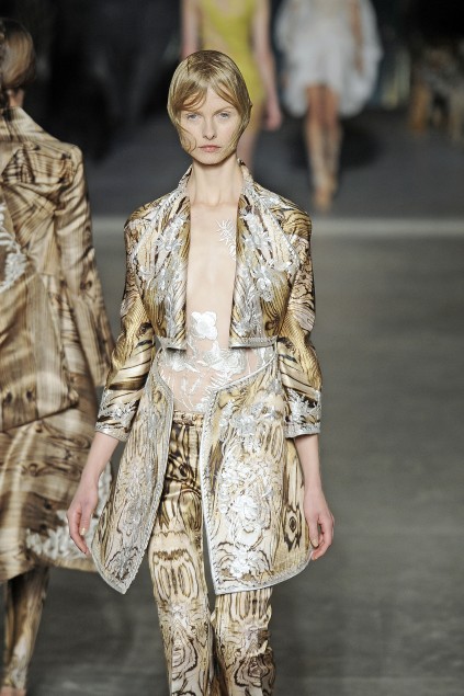 Alexander Mcqueen 09春夏