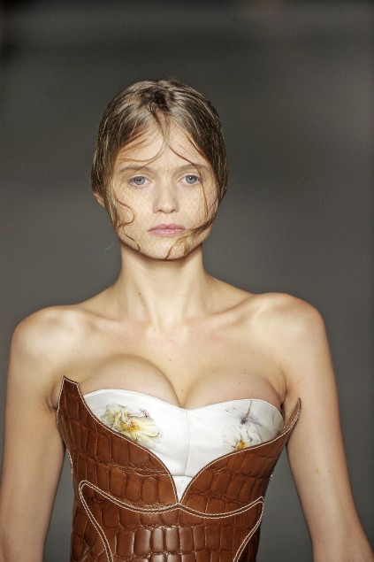 Alexander Mcqueen 09春夏