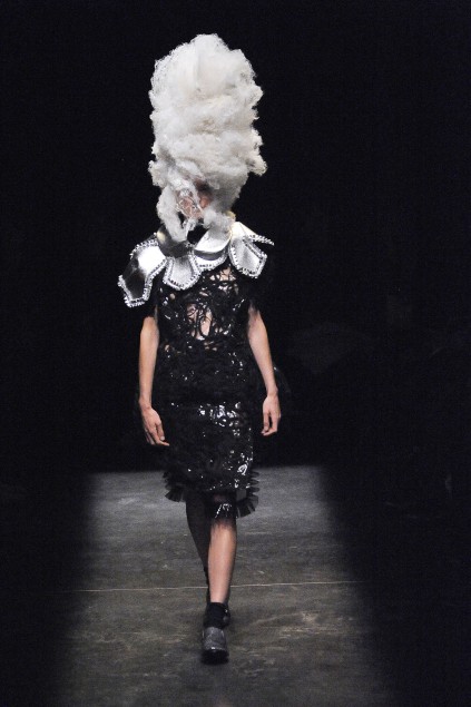 Comme des Garcons 09春夏