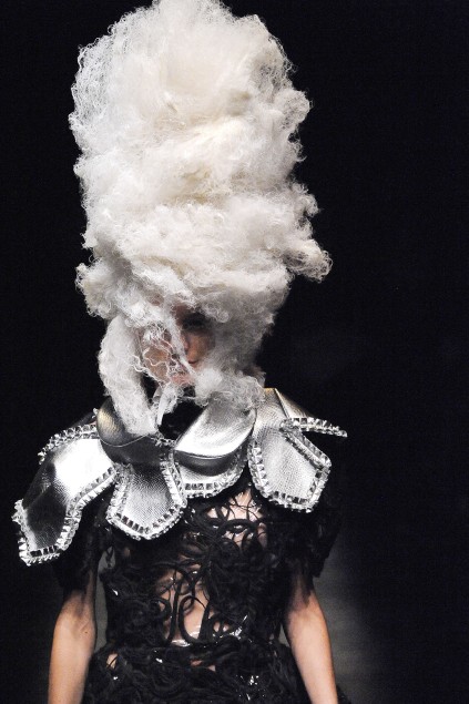Comme des Garcons 09春夏