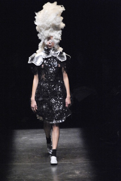 Comme des Garcons 09春夏