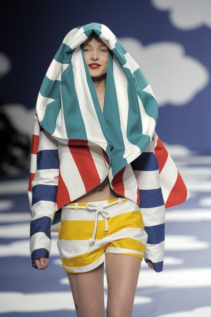 Jean Charles de Castelbajac 09ĸDƬ